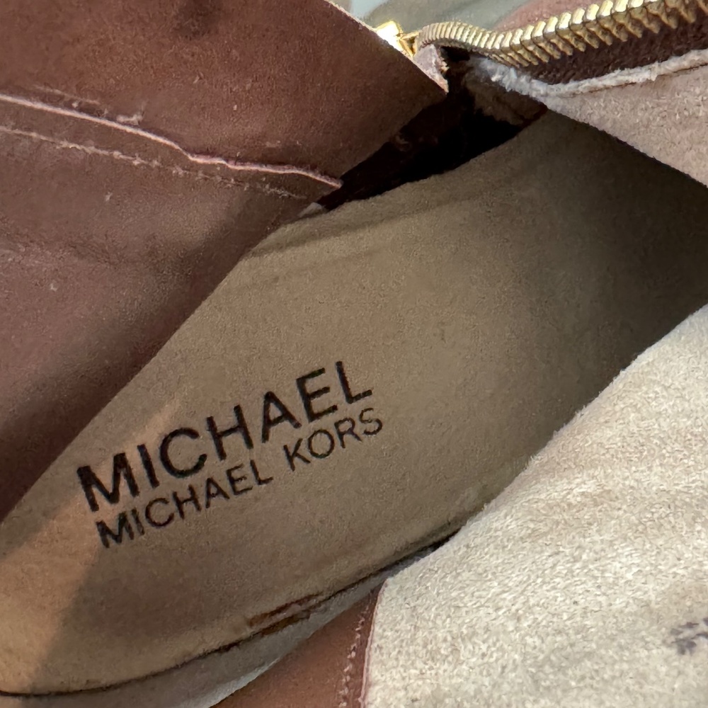 MICHAEL KORS Aileen Brown LeatherWedge Bootie Size 8 - Picture 13 of 15